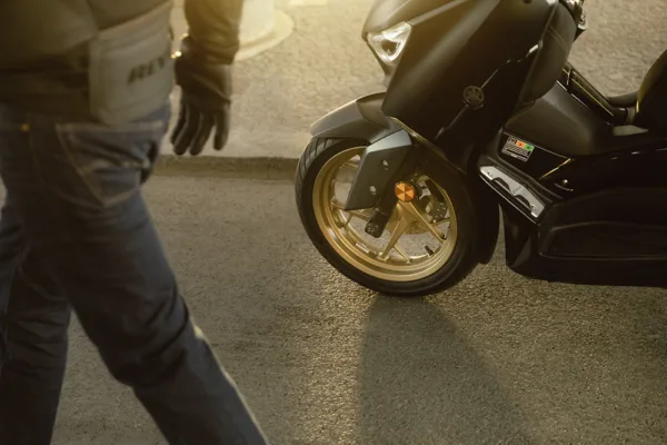 Pneus scooter 3 roues 1