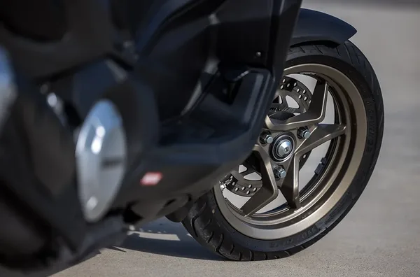 Essai Kymco CV3 5000 km 20