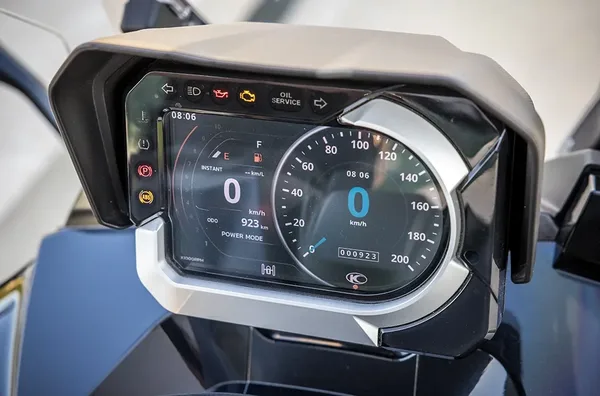 Essai Kymco CV3 5000 km 37