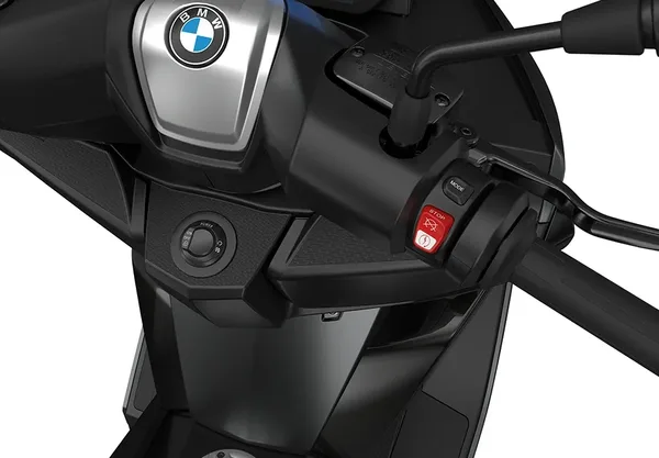 Maxi scooter BMW C400 GT 31