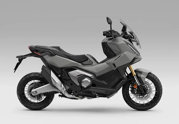 Maxi scooter X ADV 745 Honda 12