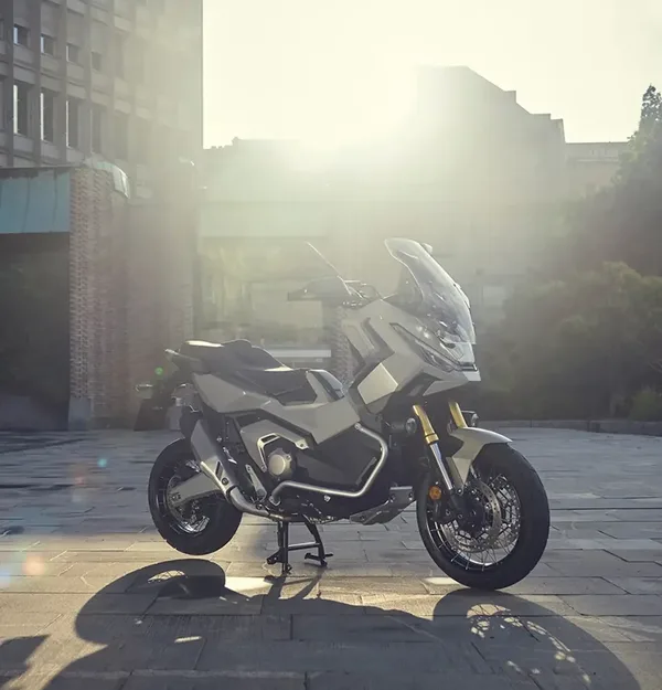 Maxi scooter X ADV 745 Honda 7