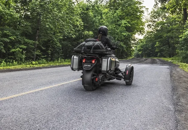 Moto 3 Roues Can Am Canyon 16