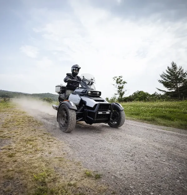 Moto 3 Roues Can Am Canyon 6