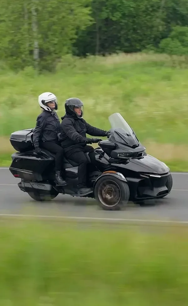 Moto 3 roues Can Am Sider RT 3