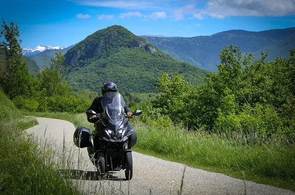 Route des corniches Ariege 11