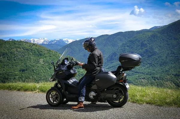 Route des corniches Ariege 14