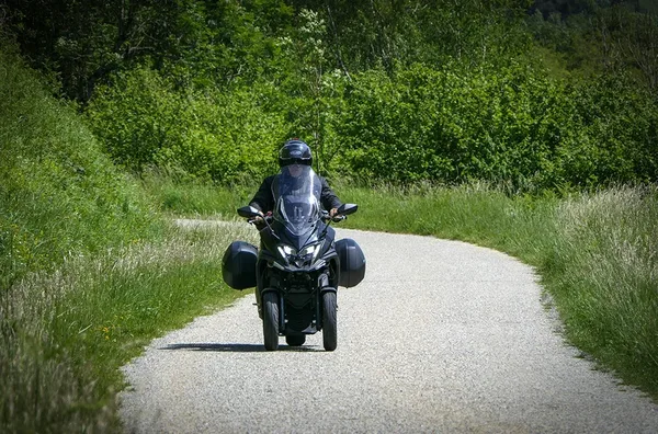 Route des corniches Ariege 9