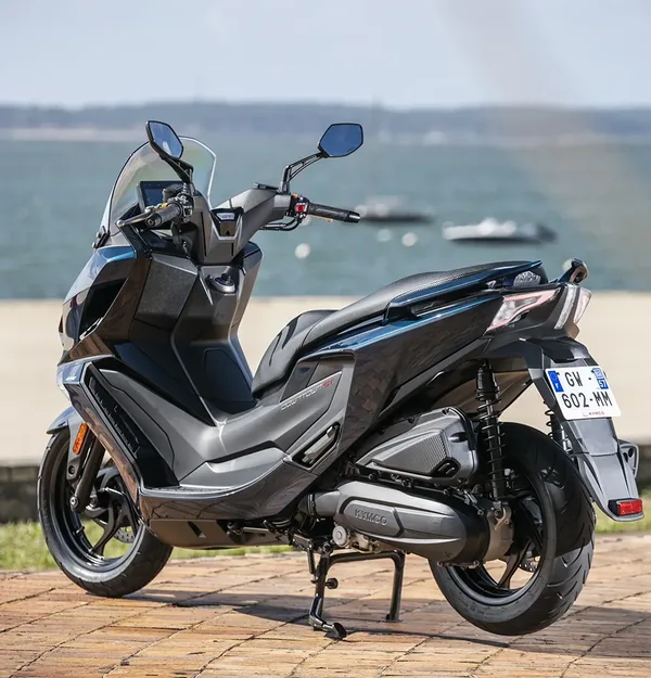 Scooter 125 DOWNTOWN GT Kymco 6