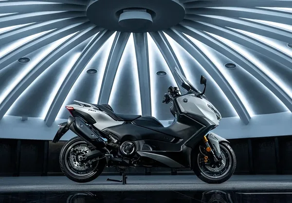 Scooter 2 roues TMAX Tech MAX 560 12