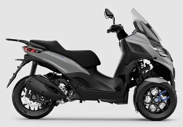 Scooter 3 roue MP3 310 Sport Piaggo 17