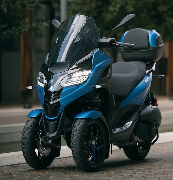 Scooter 3 roue MP3 310 Sport Piaggo 4