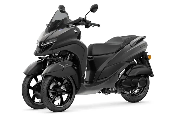 Scooter 3 roues Yamah 125 Tricity 13
