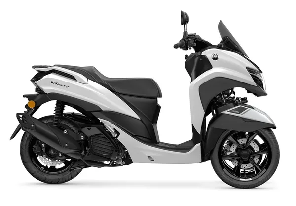 Scooter 3 roues Yamah 125 Tricity 15