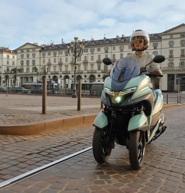 Scooter 3 roues Yamah 125 Tricity 5