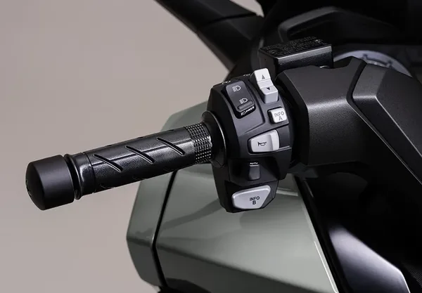 Scooter Forza GT 125 Honda 20