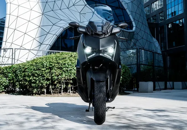 Scooter X MAX 125 Yamaha 28