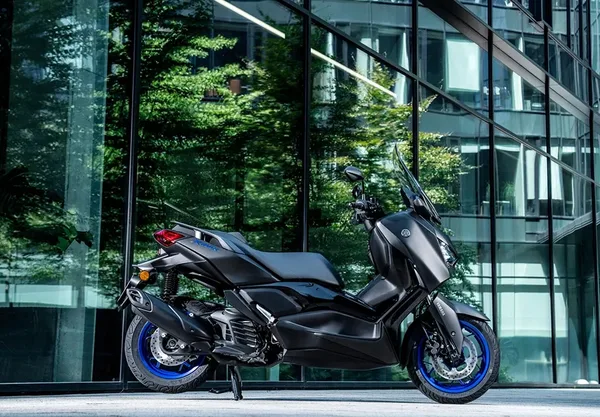 Scooter X MAX 125 Yamaha 29