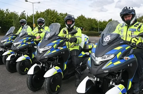 Scooter électrique trois roues WMC300 E White Motorcycle Concepts 29