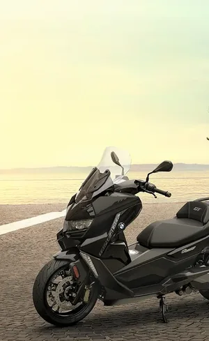Maxi scooter BMW C400 GT 3