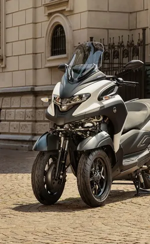 Scooter 3 roues Yamaha Tricity 300 4