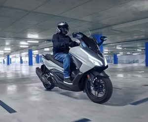 Scooter Forza GT 125 Honda 1