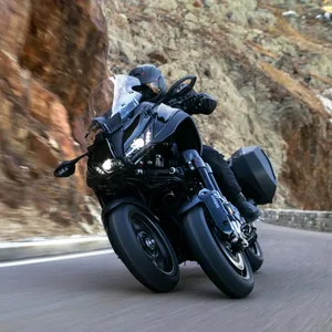 Moto 3 Roues Niken GT Yamaha 0