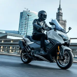 Scooter 2 roues TMAX Tech MAX 560 0