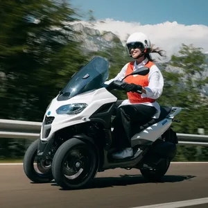 Scooter 3 Roues Piaggo MP3 310 principale