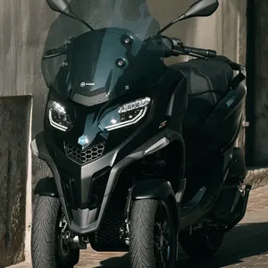 Scooter 3 Roues Piaggo MP3 Sport 400 principale